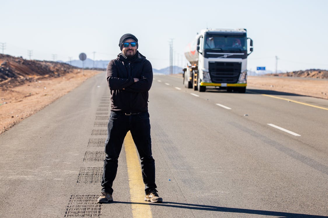 The Advantages of Hiring Junk Removal Services